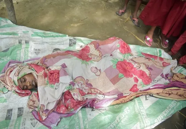 গোবিন্দগঞ্জে অন্তঃসত্ত্বা গৃহবধূর ঝুলন্ত লাশ উদ্ধার