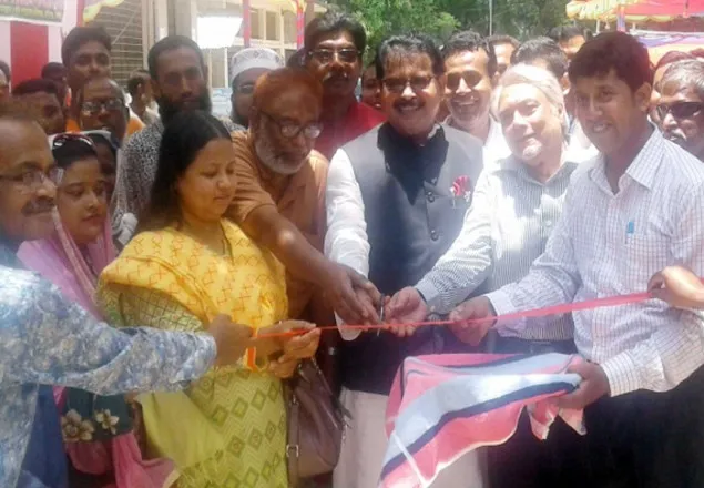 রাণীনগরে ফলদ বৃক্ষ মেলার উদ্বোধন
