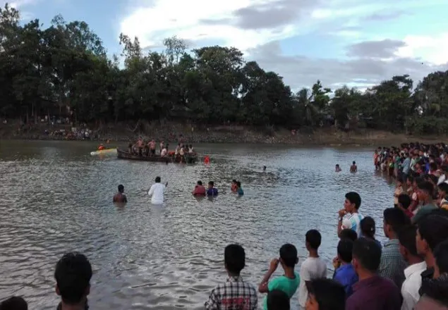 কক্সবাজারে গোসলে নেমে চার স্কুলছাত্র নিহত
