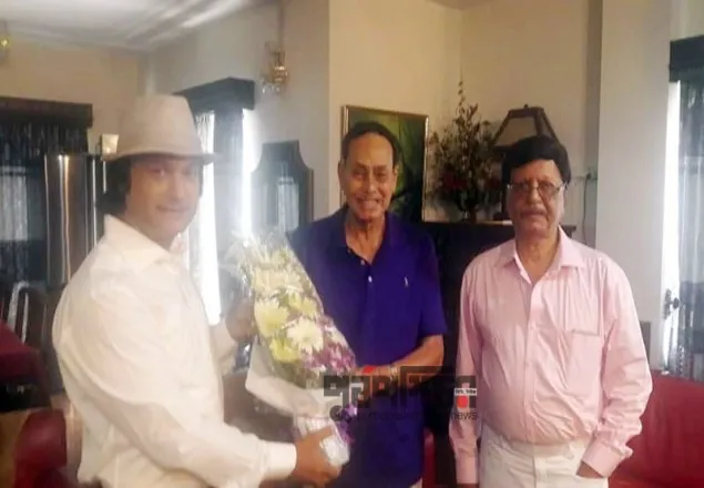 এবার জাতীয় পার্টিতে যোগ দিলেন শাফিন