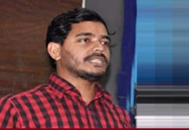 বাউফলে অগ্নিকান্ডে ক্ষতিগ্রস্তদের প্রতি সমবেদনা জামায়াত নেতা ড. মাসুদের 