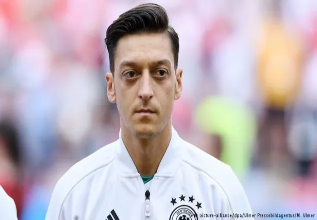 'আমি জিতলে জার্মানের নাগরিক, হারলে অভিবাসী'