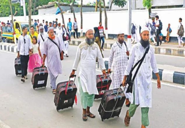 যাত্রী সংকটে আজ দুটি হজ ফ্লাইট বাতিল