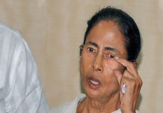 মমতার বিরুদ্ধে বিজেপি কর্মীর মামলা