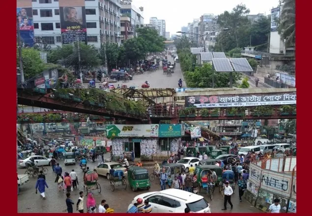 গণপরিবহন শূন্য রাজধানী, দুর্ভোগ চরমে 