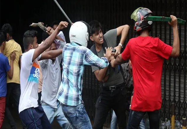 শিক্ষার্থী-সাংবাদিকদের ওপর হামলার তদন্ত ও বিচার চায় ইইউ