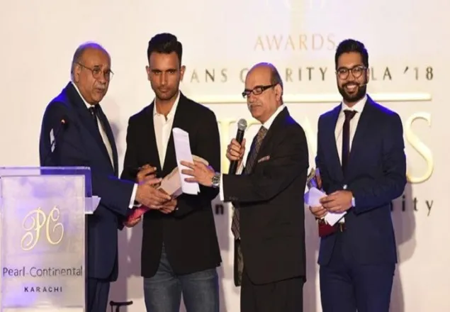 স্পেশাল পুরস্কার পেলেন ফখর জামান