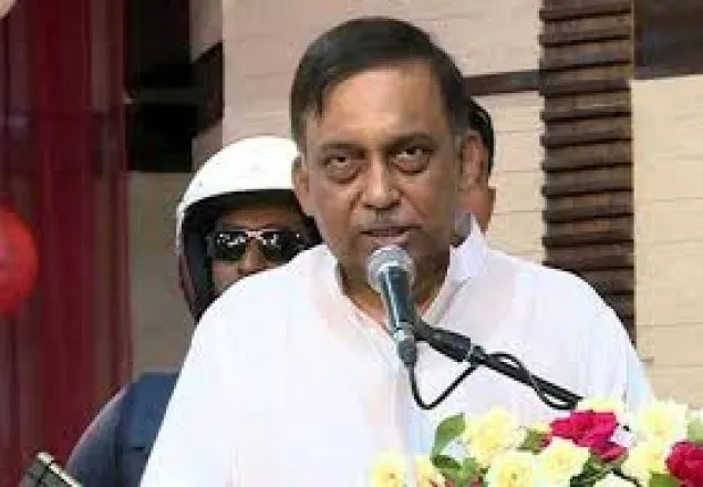 আন্তর্জাতিক ষড়যন্ত্র থেমে নেই : স্বরাষ্ট্রমন্ত্রী