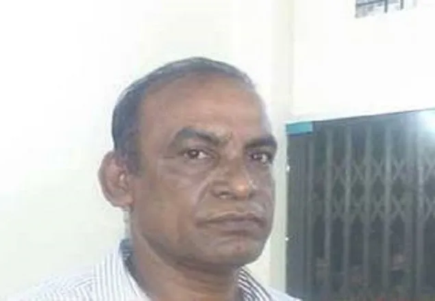 চট্টগ্রামে প্রবাসীর স্ত্রীর সাথে আপত্তিকর অবস্থায় এসআই আটক