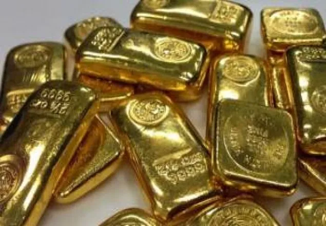 শাহ আমানতে ৩ কেজিরও বেশি স্বর্ণ উদ্ধার
