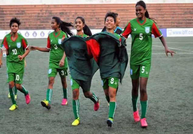 ভুটানকে উড়িয়ে ফাইনালে বাংলাদেশের মেয়েরা
