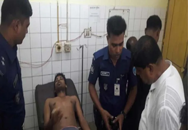 কক্সবাজারে বনকর্মী-বনদস্যু ‘বন্দুকযুদ্ধ’, নিহত ১