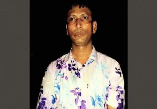 খাগড়াছড়িতে ইয়াবাসহ পুলিশ কর্মকর্তা গ্রেপ্তার