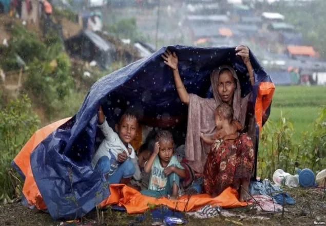 শরণার্থী জীবন কে চায়?