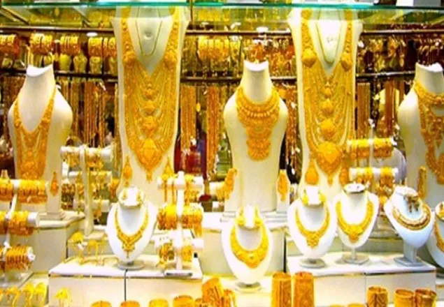 সাভারে আড়াইশ ভরি স্বর্ণালঙ্কার লুট