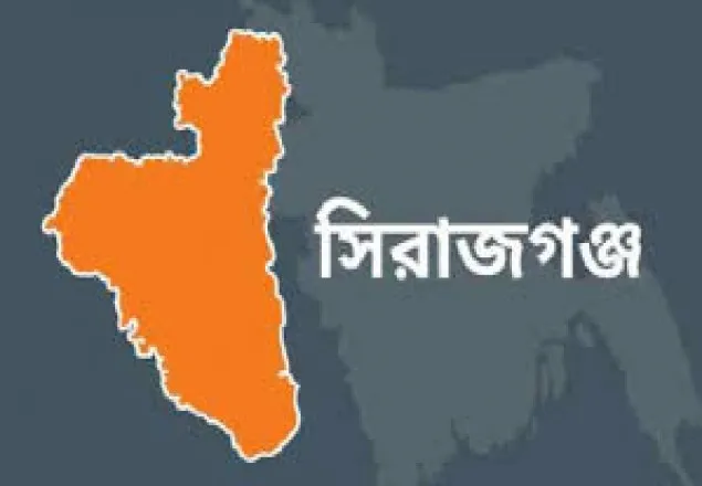 সিরাজগঞ্জে বাস-ট্রাক সংঘর্ষে আহত ২২