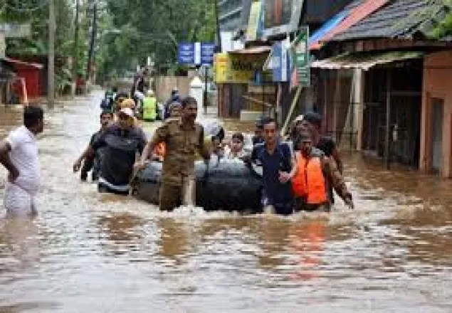 বন্যাবিধ্বস্ত কেরালায় ১০ দিনে ৫০০ কোটি রুপির মদ বিক্রি!