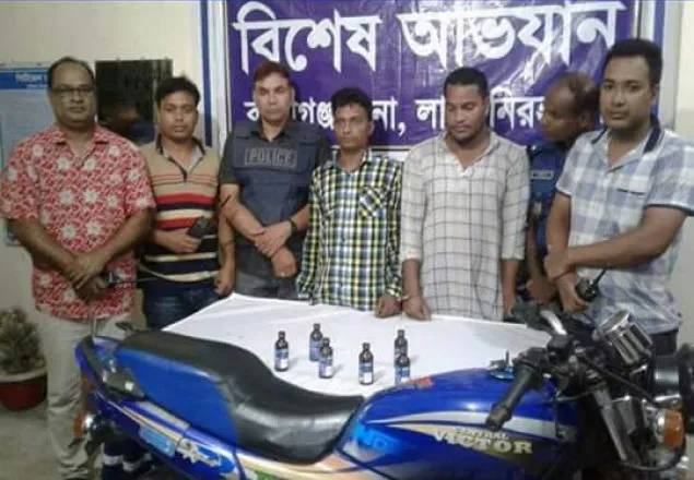কালীগঞ্জে ফেনসিডিলসহ ছাত্রলীগ নেতা আটক
