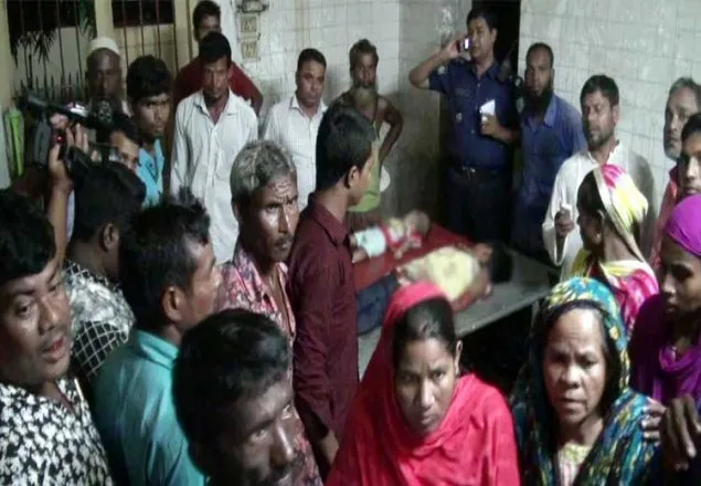 পঞ্চগড়ে বাসের ধাক্কায় দুই সন্তানসহ বাবা নিহত