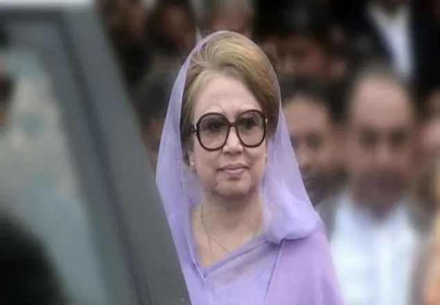 খালেদা জিয়ার চিকিৎসার নির্দেশনা চেয়ে হাইকোর্টে রিট