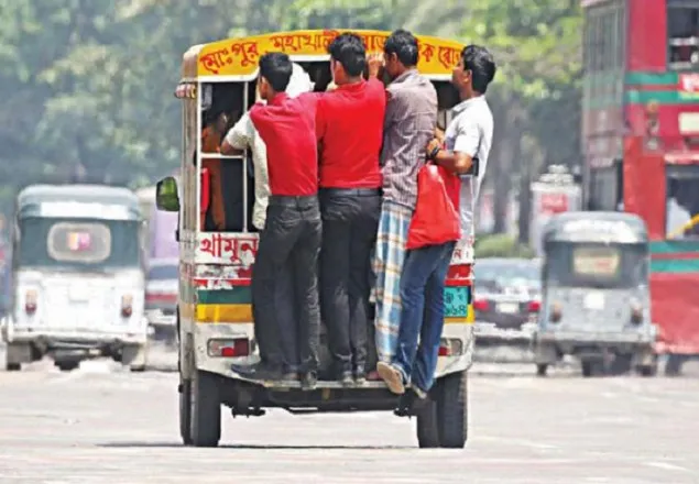 আজ থেকে ফের রাজধানীতে লেগুনা চলাচল শুরু!