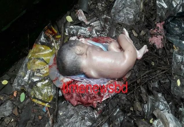 হাতীবান্ধায় ডাস্টবিন থেকে নবজাতকের মরদেহ উদ্ধার