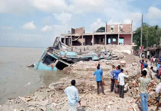 শরীয়তপুরে নিঃস্ব ৭ হাজার পরিবার