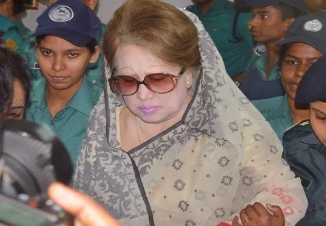 খালেদা জিয়ার অনুপস্থিতিতে বিচার কার্য চলবে