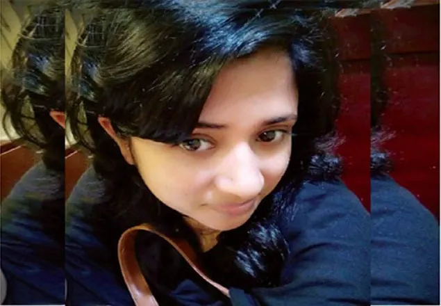 সিএনজি অটোরিকশা থেকে লাফ দেয়া সেই প্রিয়া আর নেই!