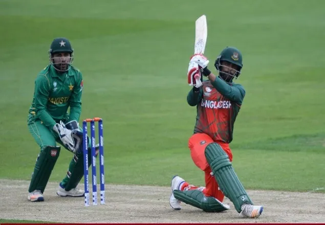 অলিখিত সেমিফাইনালে ব্যাটিংয়ে বাংলাদেশ 