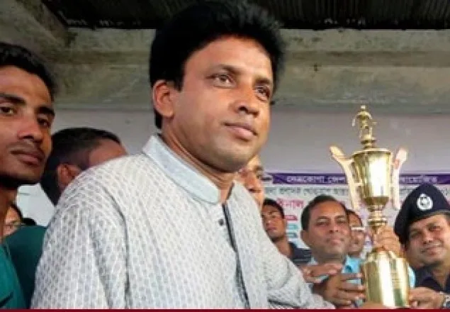 নেত্রকোনায় ধর্ষণ চেষ্টার অভিযোগে উপজেলা চেয়ারম্যানকে গণপিটুনি 