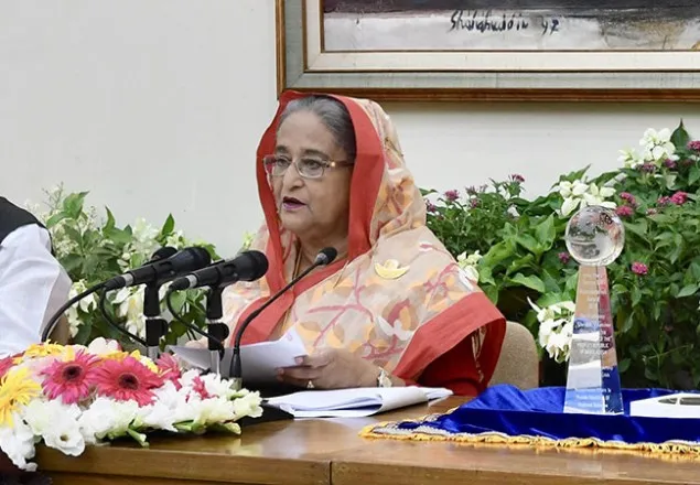 দেশের সুষ্ঠু পরিবেশ থাকা সত্ত্বেও কেন আমাদের পদত্যাগ করতে হবে : প্রধানমন্ত্রী