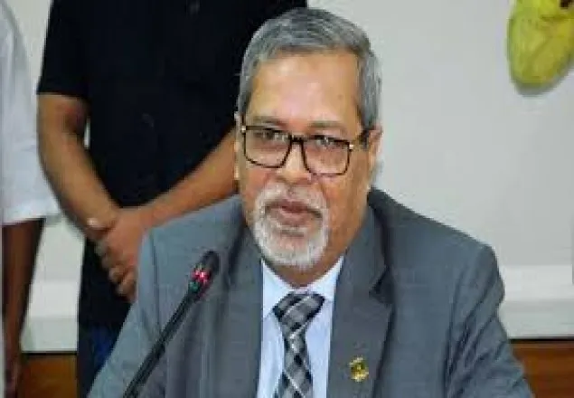 ৩০০ আসনে ইভিএম ব্যবহারের সক্ষমতা নেই: সিইসি