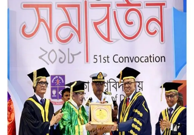 রাজনীতি এখন ‘গরিবের বউয়ের মত’