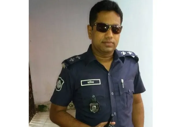 নড়াইলে ইয়াবাসহ পুলিশের এসআই গ্রেফতার