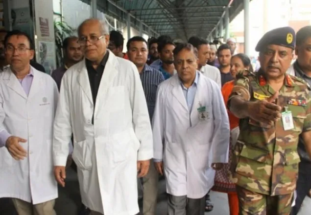 খালেদা জিয়ার সঙ্গে দুপুরে সাক্ষাৎ করবে মেডিকেল বোর্ড