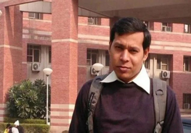 প্রধানমন্ত্রীকে নিয়ে কটূক্তি: চবি শিক্ষক মাইদুলের জামিন
