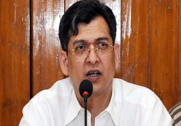 সালাউদ্দিন আহমেদের রায়ের তারিখ আবারো পিছিয়েছে