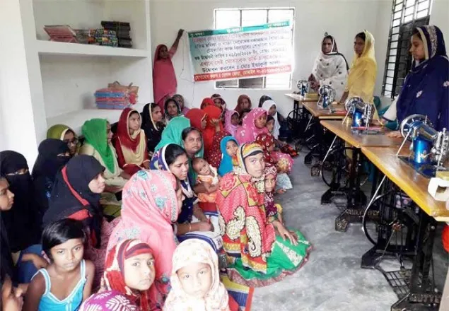 রাণীনগরে বিনামূল্য টেইলারিং ও কোরআন শিক্ষার উদ্বোধন