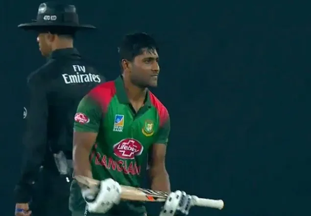 ইমরুলের সেঞ্চুরিতে ঘুরে দাড়িয়েছে বাংলাদেশ