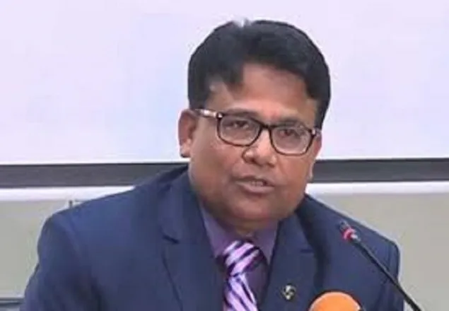 প্রচলিত আইনে যুদ্ধাপরাধীদের নির্বাচনে দূরে রাখার সুযোগ নেই: ইসি সচিব
