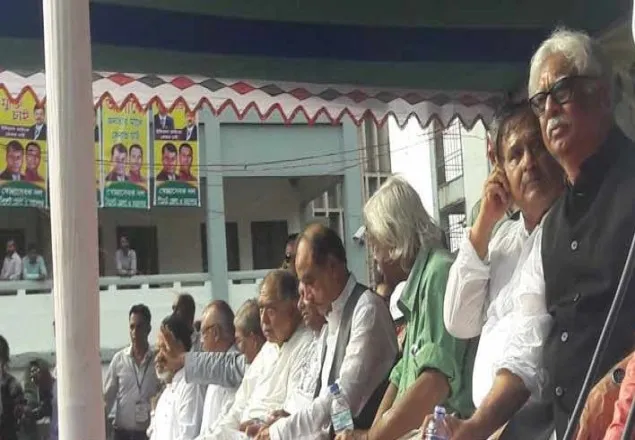 ‘দেশ আজ ডাকাতের হাতে ’ : ঐক্যফ্রন্ট