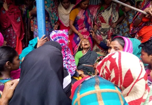 নড়াইলে গৃহবধূকে কুপিয়ে হত্যা 