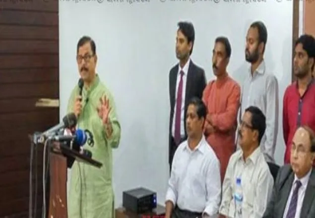 এই সরকার ছোটলোক, লড়াই করছেন একটা ছোটলোকের সঙ্গে: মান্না