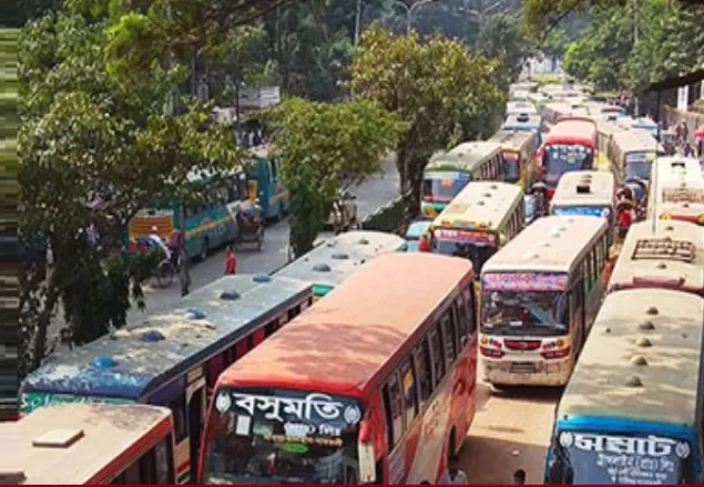 ‘শোকরানা মাহফিলে’: যানজটের কবলে নগরবাসী 