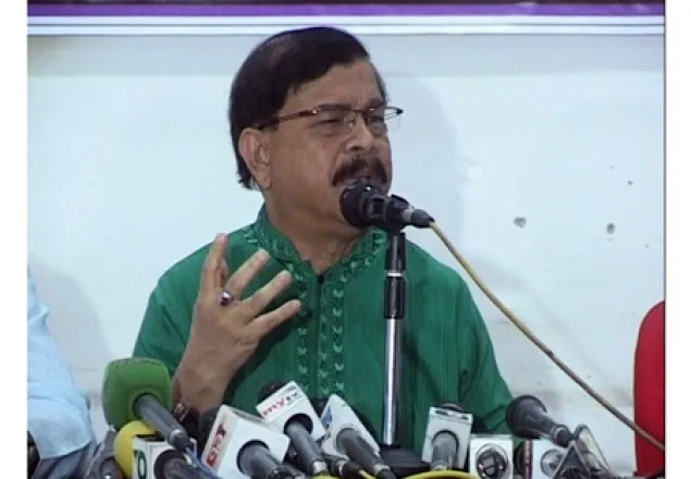 সংবিধান কি কোরআনের আয়াত, বদলানো যাবে না?