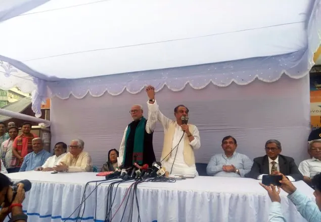 আজকের স্বৈরাচারকেও আত্মসমর্পণ করতে হবে: বঙ্গবীর
