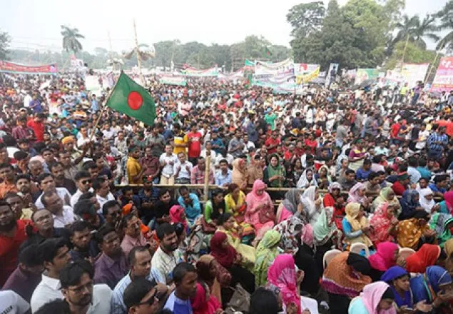 ঢাকায় ঐক্যফ্রন্টের জনসভায় নেতাকর্মীদের ঢল 