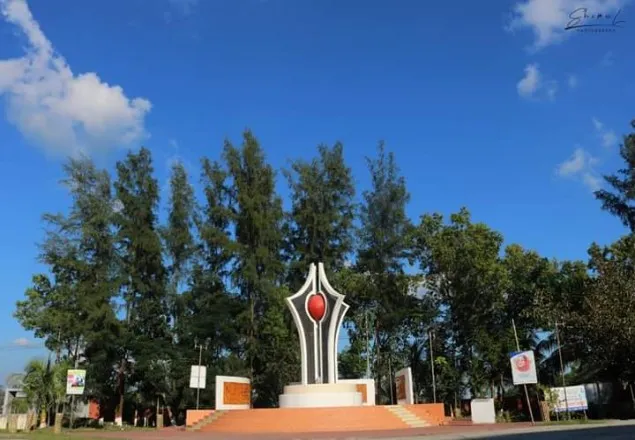 আসন ফাঁকা না রাখার অজুহাতে নোবিপ্রবিতে অতিরিক্ত ভর্তি