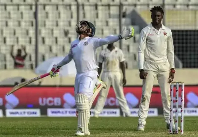 মুশফিকের ডাবল সেঞ্চুরিতে বড় সংগ্রহে বাংলাদেশ